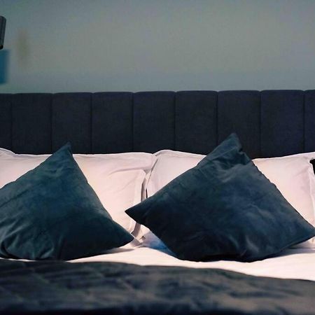 Cozy Studio In The Heart Of Bucharest Apartment Luaran gambar